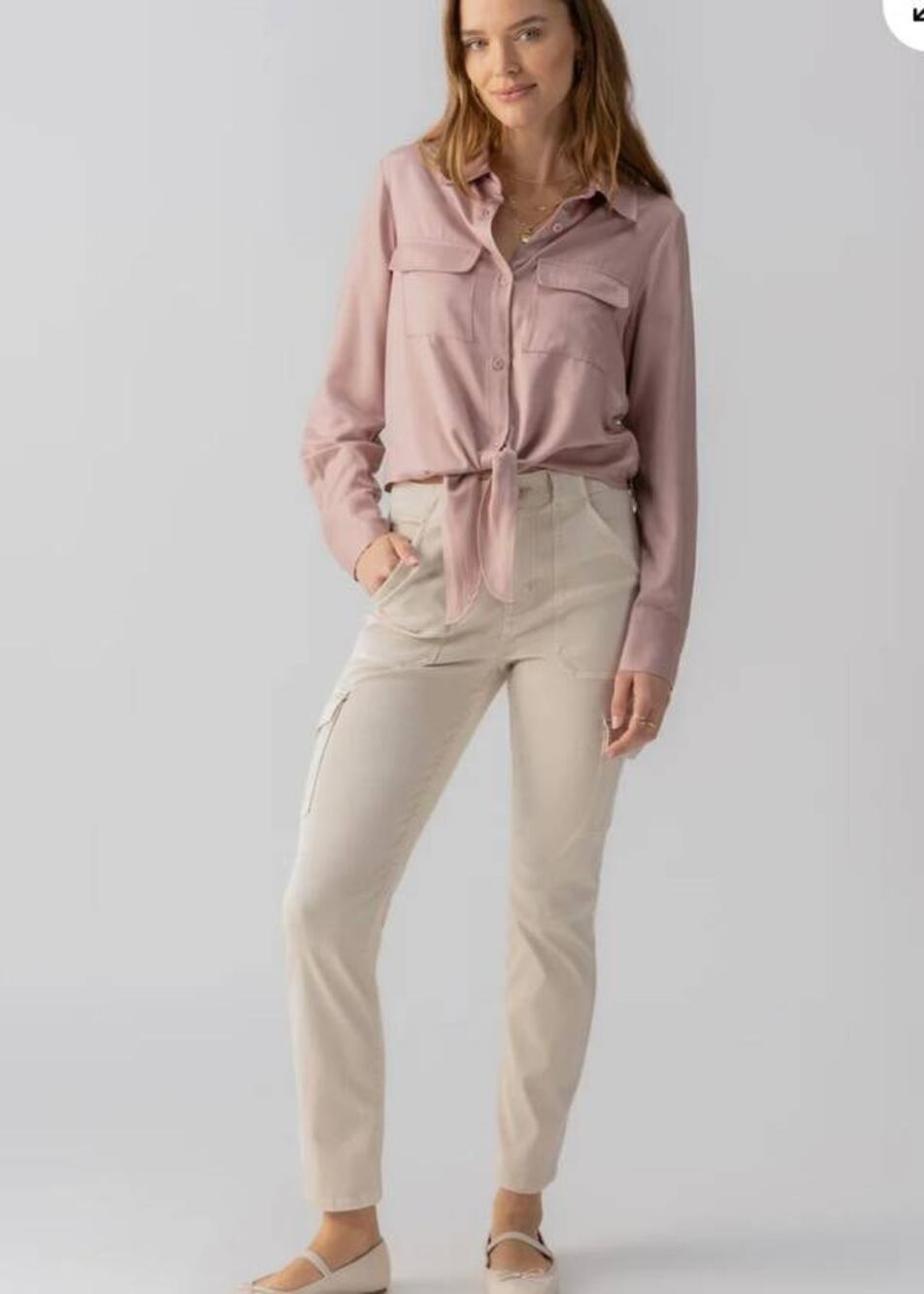 Sanctuary Sculpted Hayden Cargo Jean in Almond 24 NWT Minimalist Effortless Chic
